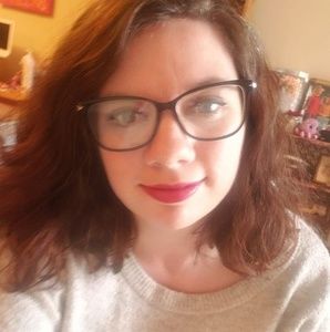 Meet your Posher, Caprice